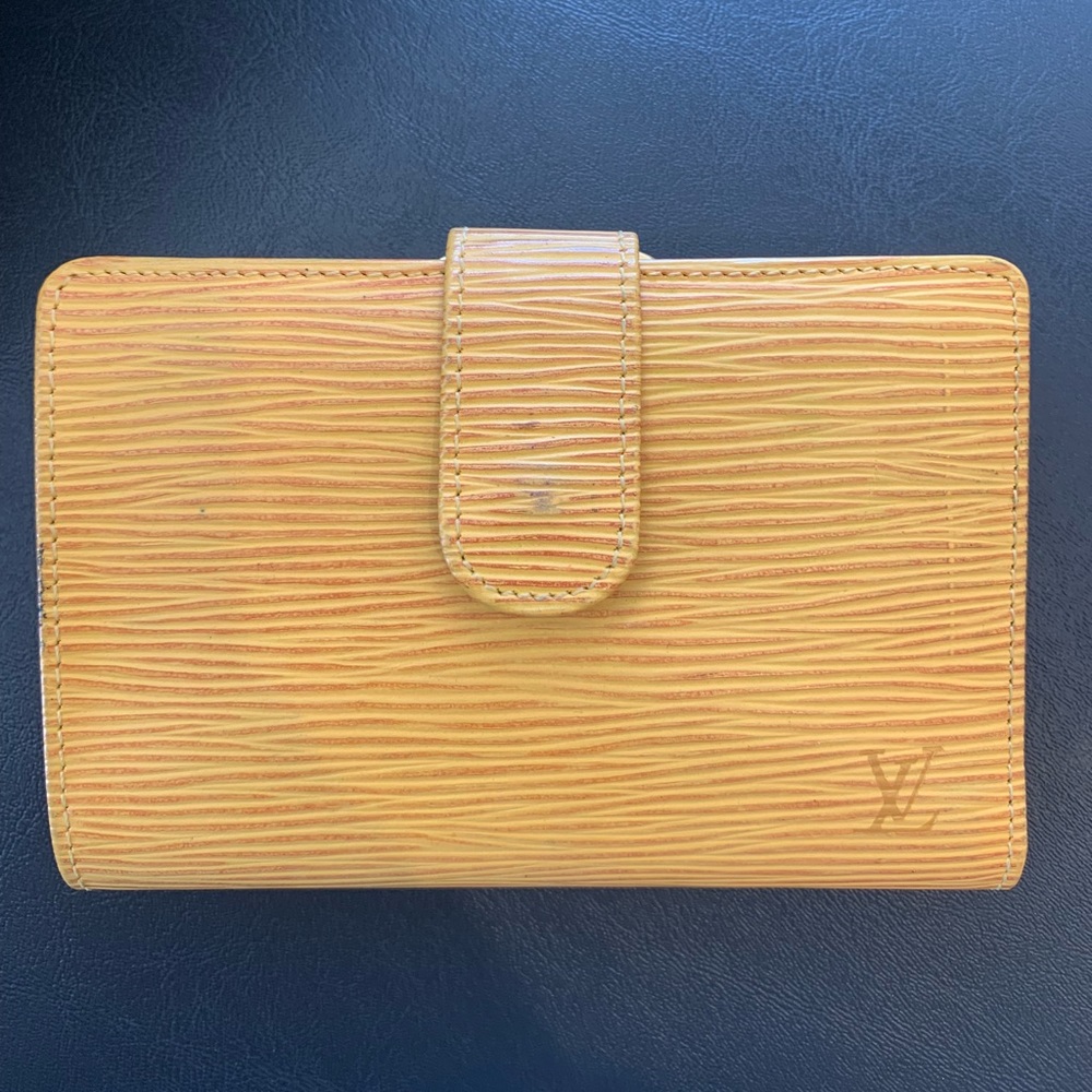 Louis Vuitton Wallet!